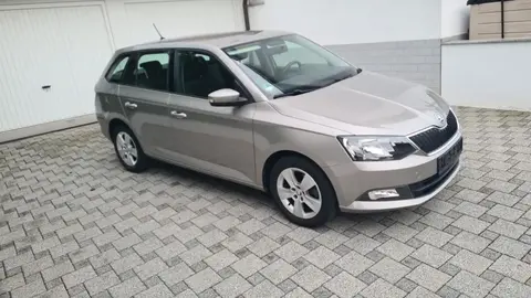 Used SKODA FABIA Petrol 2016 Ad 