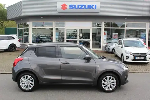 Used SUZUKI SWIFT Petrol 2021 Ad 