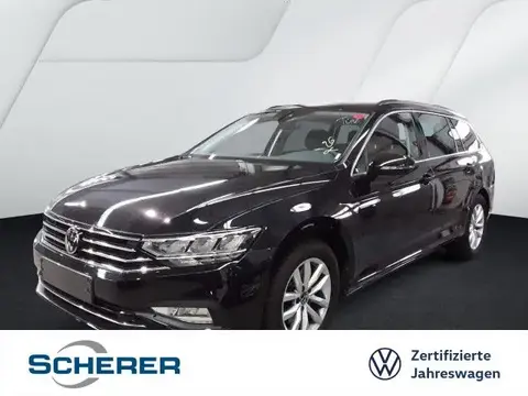 Used VOLKSWAGEN PASSAT Petrol 2024 Ad 