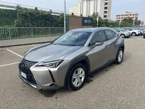 Annonce LEXUS UX Hybride 2019 d'occasion 