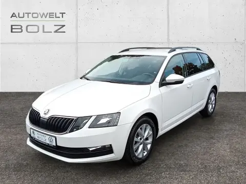 Used SKODA OCTAVIA Petrol 2020 Ad 