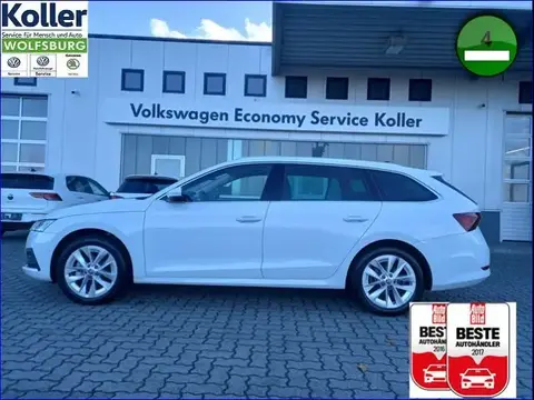 Used SKODA OCTAVIA Petrol 2024 Ad 