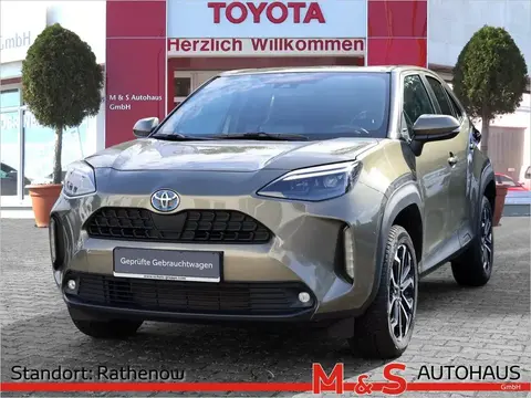 Used TOYOTA YARIS Hybrid 2021 Ad 