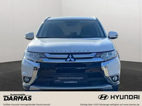 Used MITSUBISHI OUTLANDER Petrol 2017 Ad 