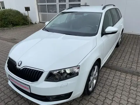 Used SKODA OCTAVIA Petrol 2017 Ad 