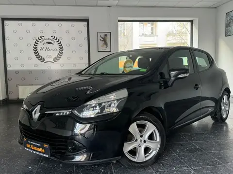 Used RENAULT CLIO Petrol 2015 Ad 