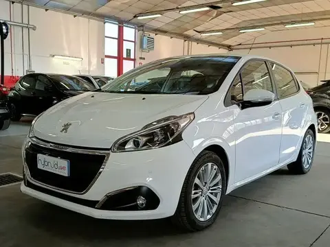 Used PEUGEOT 208 Petrol 2016 Ad 