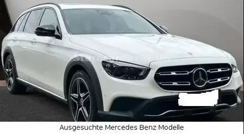 Annonce MERCEDES-BENZ CLASSE E Diesel 2023 d'occasion 