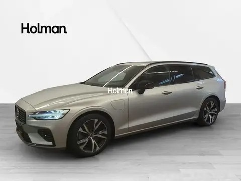 Used VOLVO V60 Hybrid 2021 Ad 