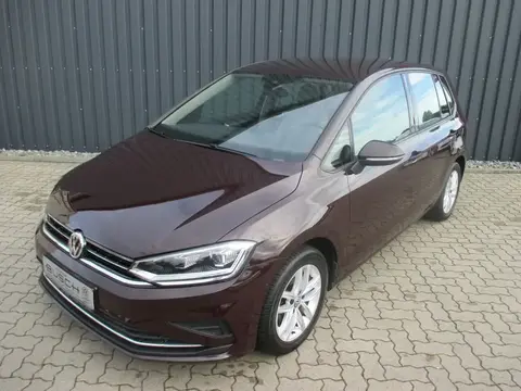 Used VOLKSWAGEN GOLF Petrol 2018 Ad 