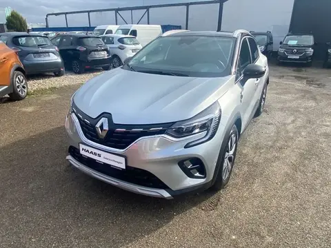 Used RENAULT CAPTUR Hybrid 2021 Ad 