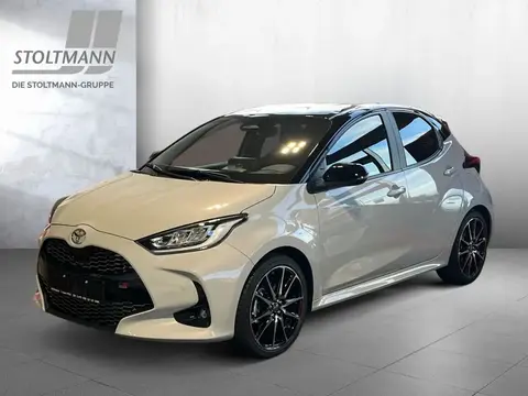 Used TOYOTA YARIS Hybrid 2024 Ad Germany