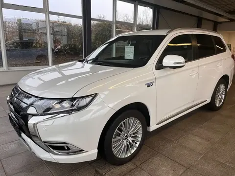 Used MITSUBISHI OUTLANDER Hybrid 2020 Ad 