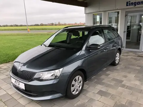 Used SKODA FABIA Petrol 2017 Ad 