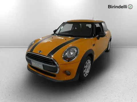 Used MINI ONE Petrol 2015 Ad 