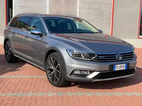 Used VOLKSWAGEN PASSAT Diesel 2018 Ad 