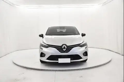 Annonce RENAULT CLIO Essence 2023 d'occasion 