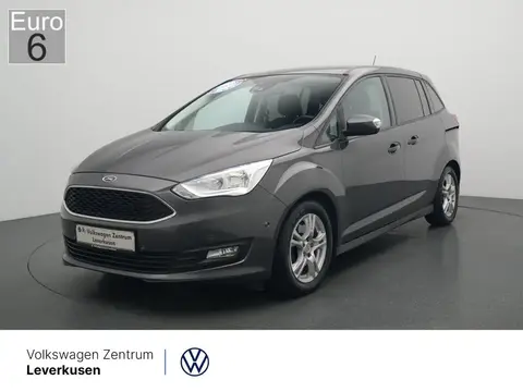 Used FORD GRAND C-MAX Petrol 2019 Ad 