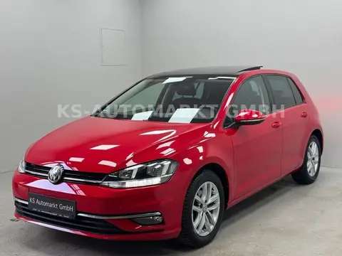 Used VOLKSWAGEN GOLF Petrol 2017 Ad 