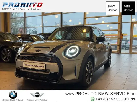 Used MINI COOPER Petrol 2024 Ad 