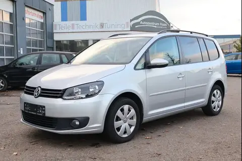 Used VOLKSWAGEN TOURAN Petrol 2015 Ad 