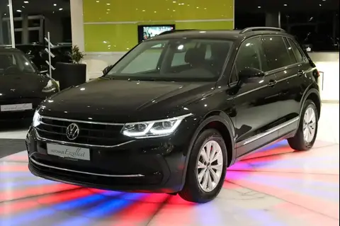 Used VOLKSWAGEN TIGUAN Petrol 2021 Ad 