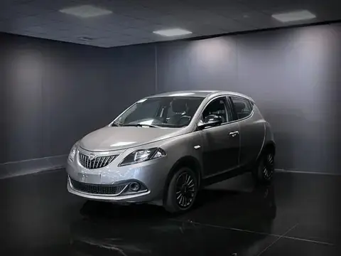 Annonce LANCIA YPSILON Hybride 2022 d'occasion 