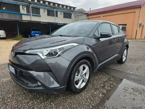 Used TOYOTA C-HR Hybrid 2019 Ad 