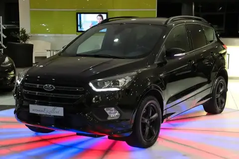 Used FORD KUGA Petrol 2018 Ad 