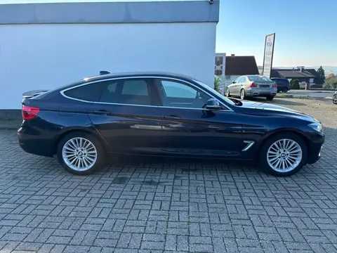 Used BMW SERIE 3 Petrol 2019 Ad 