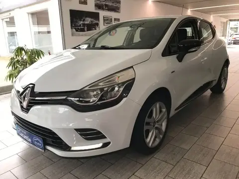 Used RENAULT CLIO Petrol 2016 Ad 