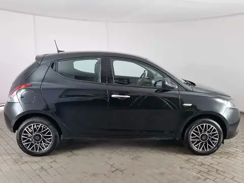 Used LANCIA YPSILON Hybrid 2024 Ad 