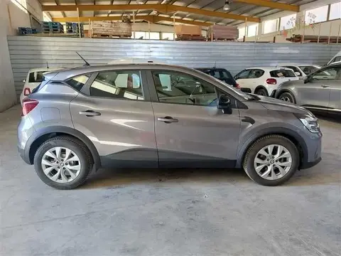 Used RENAULT CAPTUR Petrol 2021 Ad 