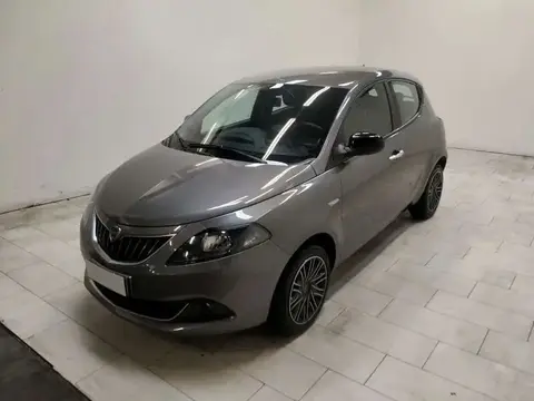 Used LANCIA YPSILON Hybrid 2023 Ad 