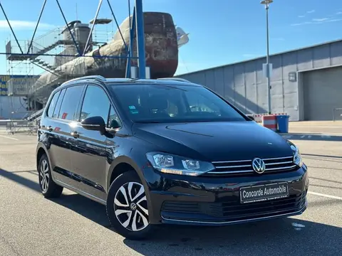 Used VOLKSWAGEN TOURAN Petrol 2021 Ad 