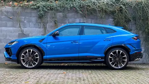 Annonce LAMBORGHINI URUS Essence 2024 d'occasion 