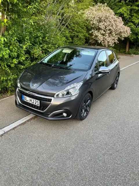 Used PEUGEOT 208 Petrol 2019 Ad 