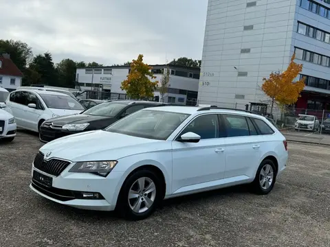 Annonce SKODA SUPERB Essence 2015 d'occasion 