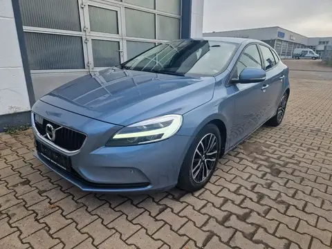 Annonce VOLVO V40 Essence 2017 d'occasion 