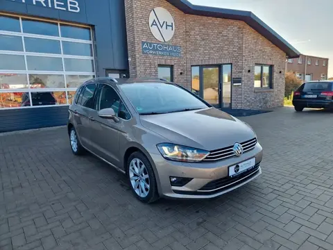 Used VOLKSWAGEN GOLF Petrol 2014 Ad 