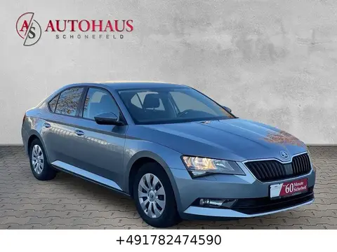 Annonce SKODA SUPERB Essence 2017 d'occasion 