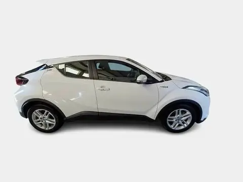 Used TOYOTA C-HR Hybrid 2021 Ad 