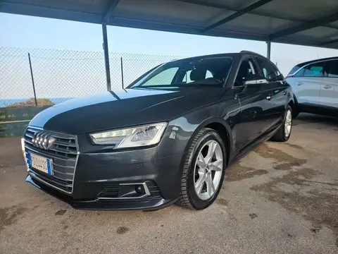 Annonce AUDI A4 Diesel 2018 d'occasion 