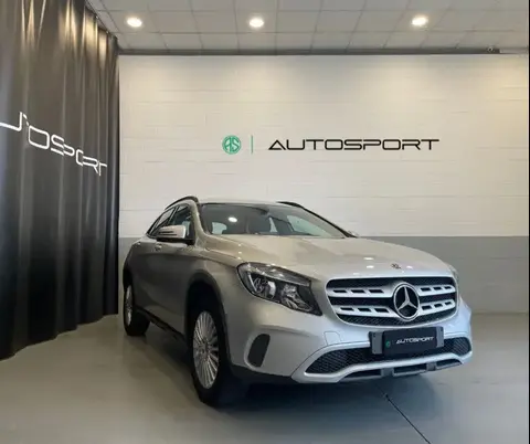 Annonce MERCEDES-BENZ CLASSE GLA Diesel 2018 d'occasion 