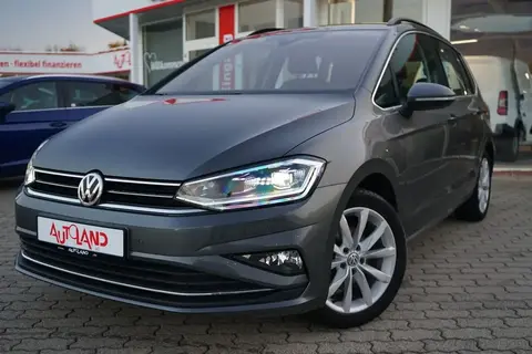 Used VOLKSWAGEN GOLF Petrol 2019 Ad 