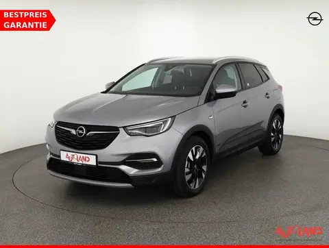 Used OPEL GRANDLAND Hybrid 2021 Ad 