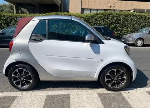 Annonce SMART FORTWO Essence 2016 d'occasion 