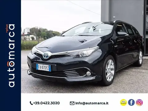 Used TOYOTA AURIS Hybrid 2015 Ad 