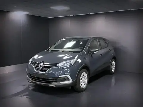 Used RENAULT CAPTUR Petrol 2017 Ad 