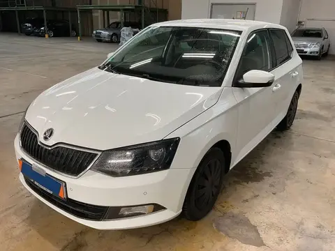 Used SKODA FABIA Petrol 2015 Ad 